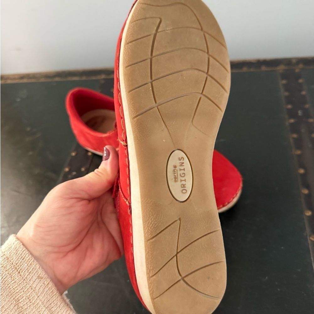 Earth Origins Women's Leather Adjustable Slip-Ons Penny Jazzy Red Womens Size 10 - Picture 3 of 4